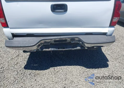 2003 Chevrolet Silverado K2500 Heavy Duty from USA, damaged, VIN 1GCHK291X3E245366